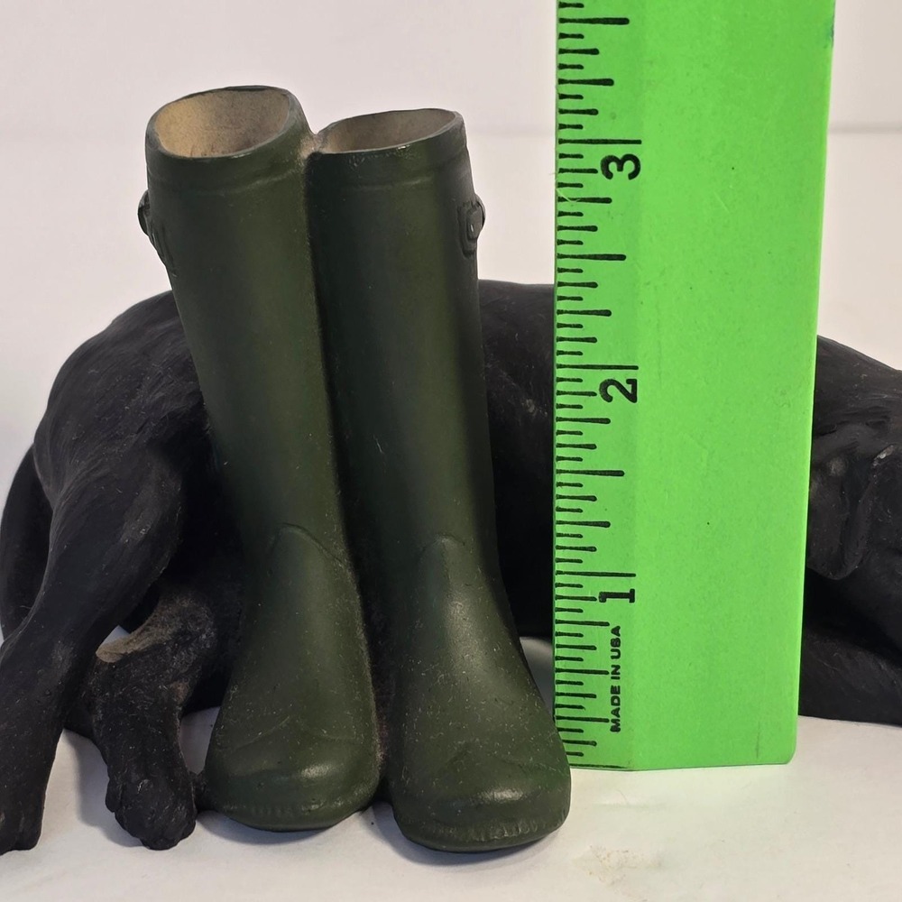 Vintage Black Labrador Dog Figurine with Green Wellington‎ Boots For Collector - Picture 11 of 15